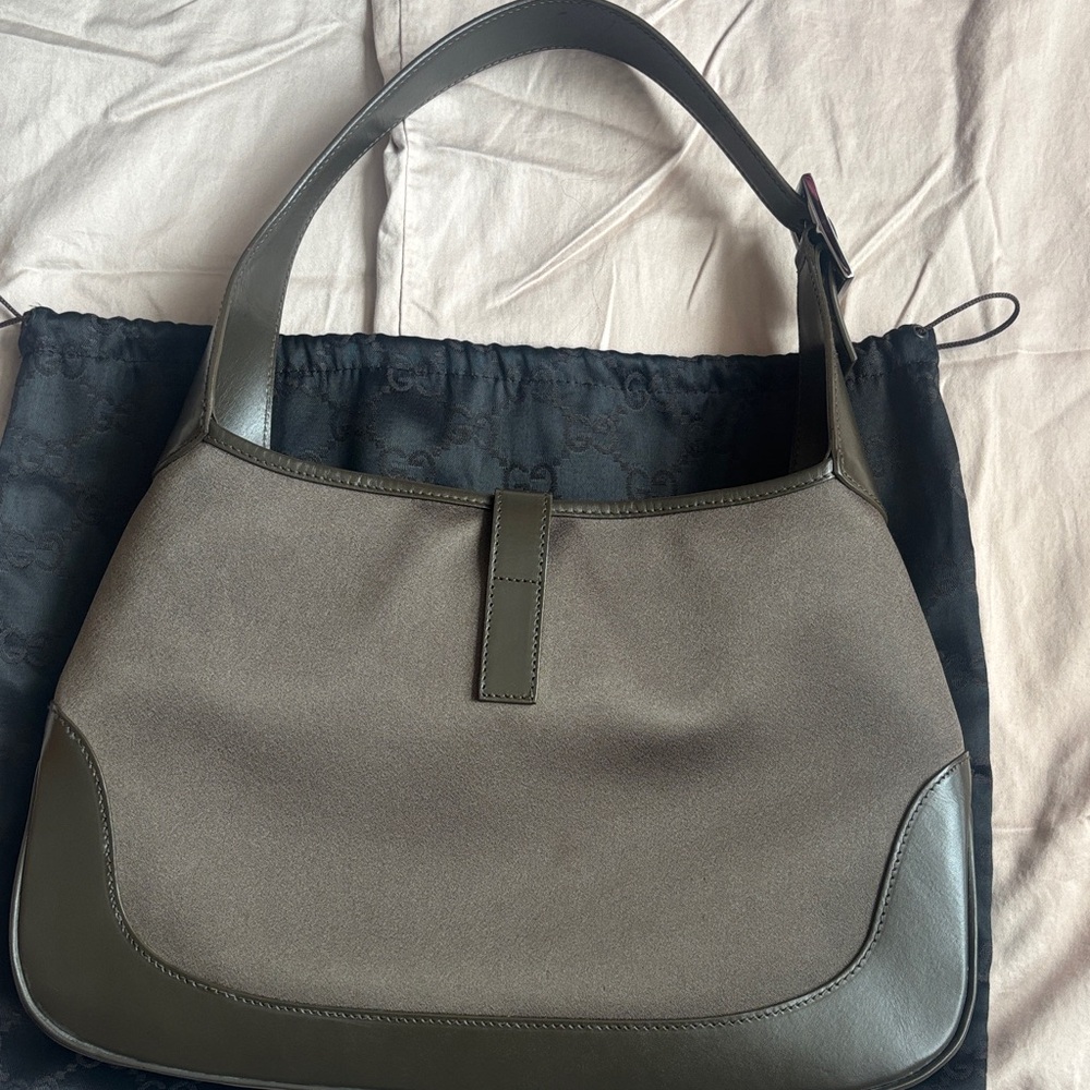 Authentic Vintage Gucci Jackie Bag - Picture 6 of 11